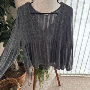 kohl’s gray blouse super cute